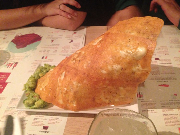 peynir dağı ve avokado sos